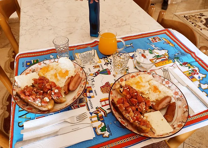 Xani Oda ve Kahvaltı Tiran