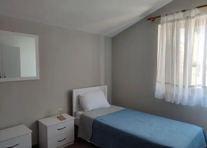 Oda ve Kahvaltı Xani Tiran